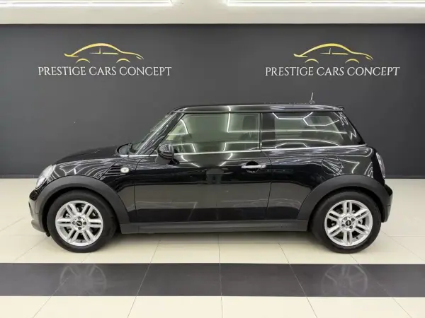 MINI 3 Portas 2012 - 10450 EUR, 137040 km - AUTO.MOTO.pt - 137040km - foto 6 de 34