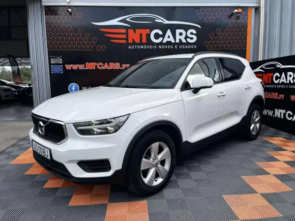 Volvo XC 40 2.0 D3 Momentum Core 2020 Diesel — 112 869 km · Faro Volvo XC 40 2020