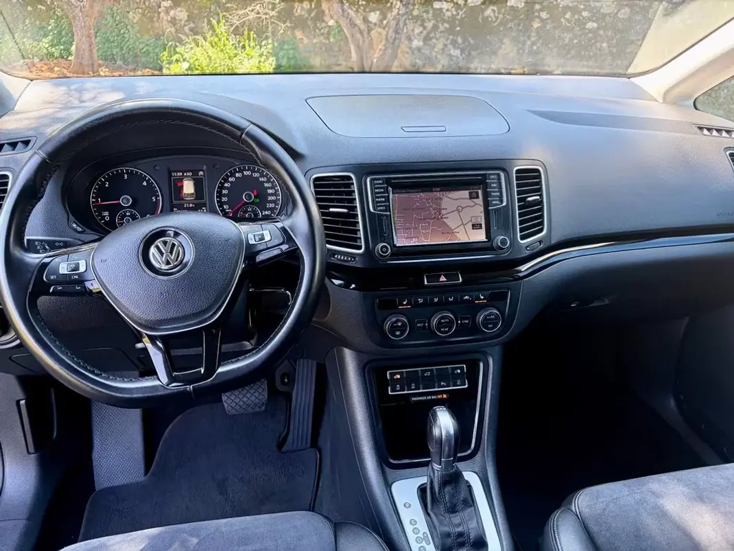 Volkswagen Sharan 2016 - 24900 EUR, 160555 km - AUTO.MOTO.pt - 160555km - foto 7 de 24