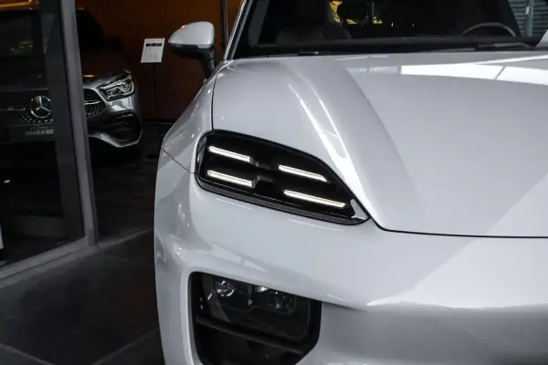 Porsche Macan 2025 — foto 3 de 48