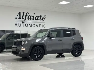 Jeep Renegade 2019 - 16990 EUR, 89500 km - AUTO.MOTO.pt - 89500km - foto 3 de 24
