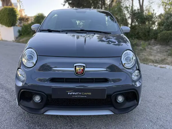 Abarth 695 2020 - 25699 EUR, 17000 km - AUTO.MOTO.pt - 17000km - foto 3 de 14