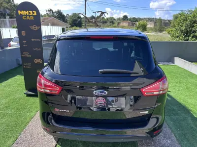 Ford B-Max 2017 - 9900 EUR, 130000 km - AUTO.MOTO.pt - 130000km - foto 11 de 53