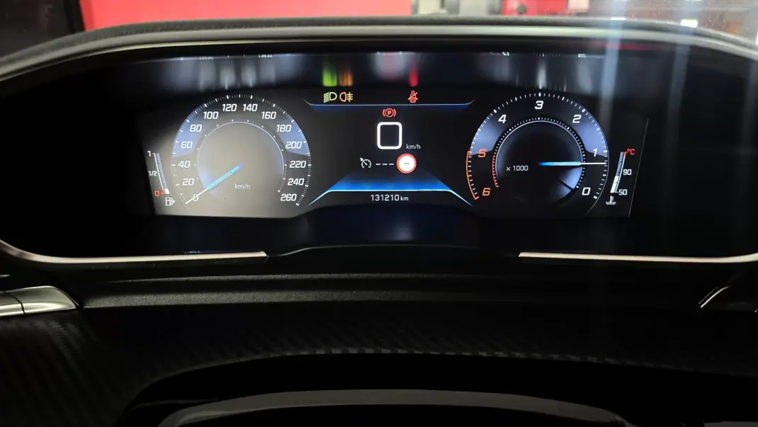 Peugeot 508 SW 2019 - 15990 EUR, 131210 km - 131210km - foto 21 de 60