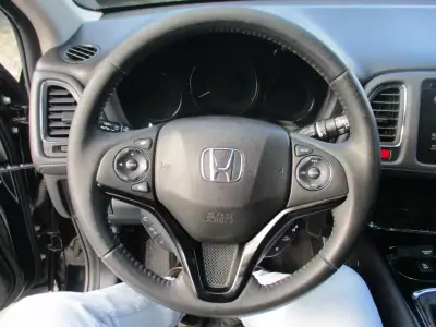 Honda HR-V 2016 - 14990 EUR, 99000 km - 99000km - foto 10 de 29