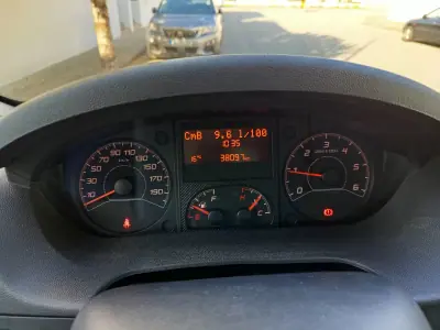 Citroën Jumper 2019 - 19990 EUR, 38500 km - AUTO.MOTO.pt - 38500km - foto 13 de 15