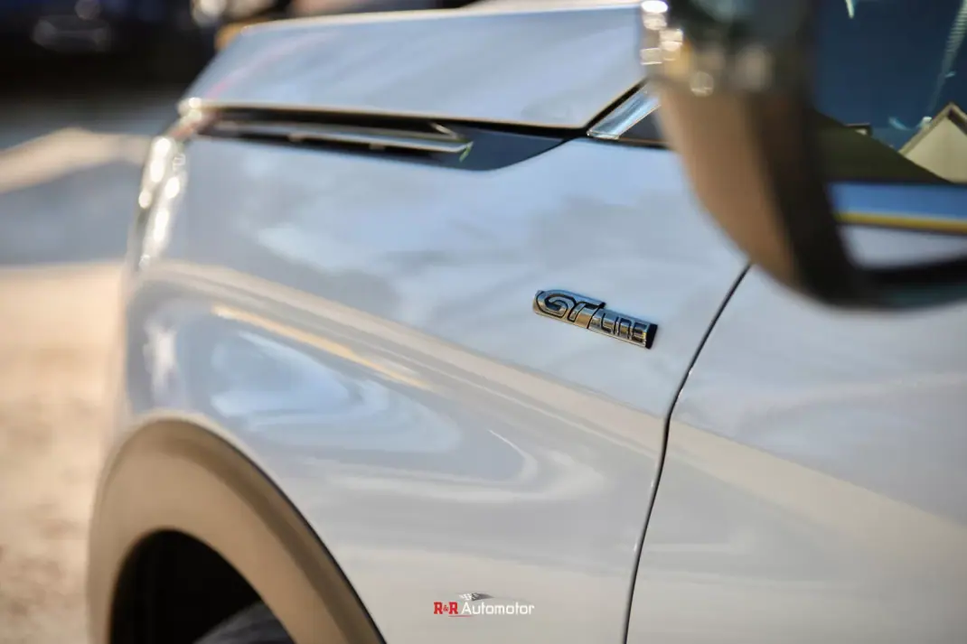 Peugeot 3008 2017 - 21500 EUR, 110000 km - AUTO.MOTO.pt - 110000km - foto 8 de 34