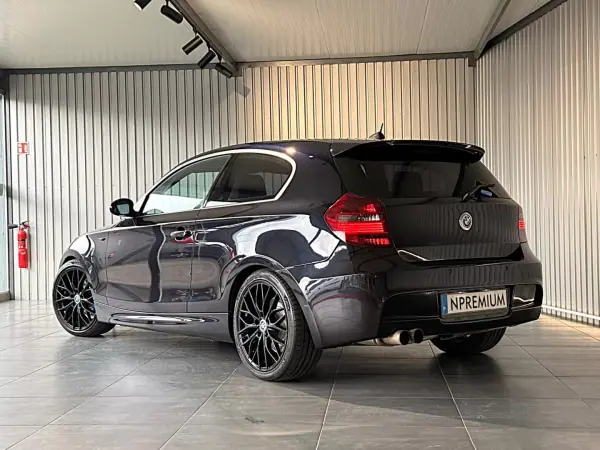 BMW 118 2007 - 12990 EUR, 245000 km - AUTO.MOTO.pt - 245000km - foto 6 de 37