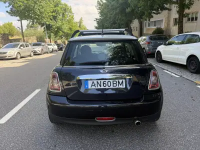 MINI Cooper 2008 - 7450 EUR, 99000 km - AUTO.MOTO.pt - 99000km - foto 5 de 15