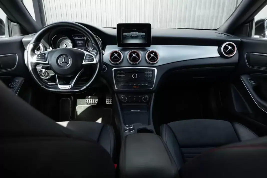 Mercedes-Benz CLA 220 2016 - 22999 EUR, 229658 km - AUTO.MOTO.pt - 229658km - foto 13 de 27