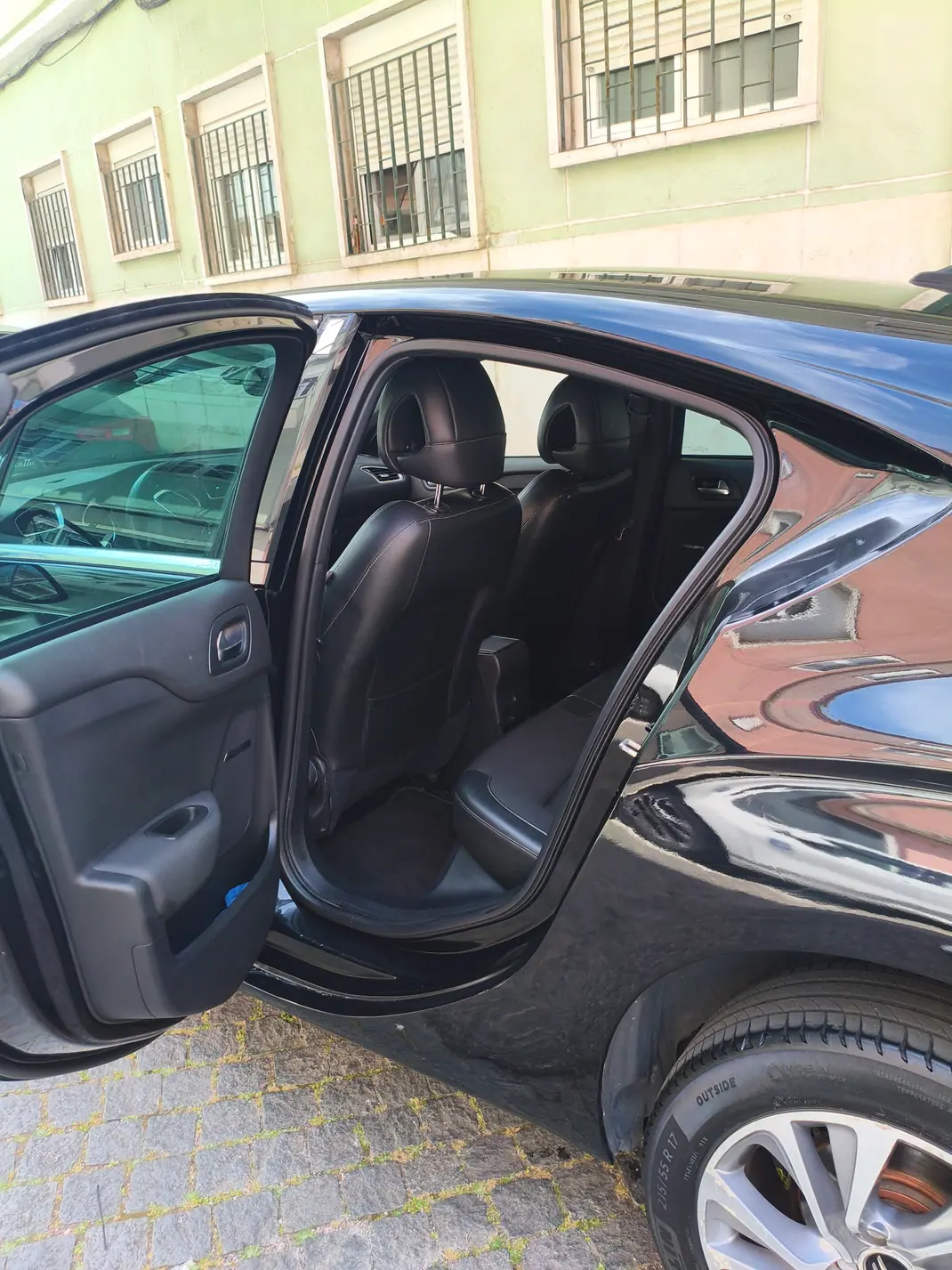 Citroën DS4 2015 - 9500 EUR, 187000 km - AUTO.MOTO.pt - 187000km - foto 3 de 11