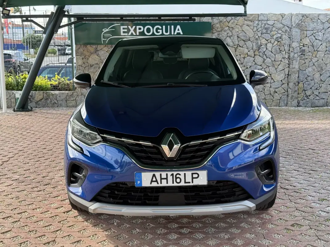 Renault Captur 2021 - 17900 EUR, 56795 km - AUTO.MOTO.pt - 56795km - foto 3 de 18