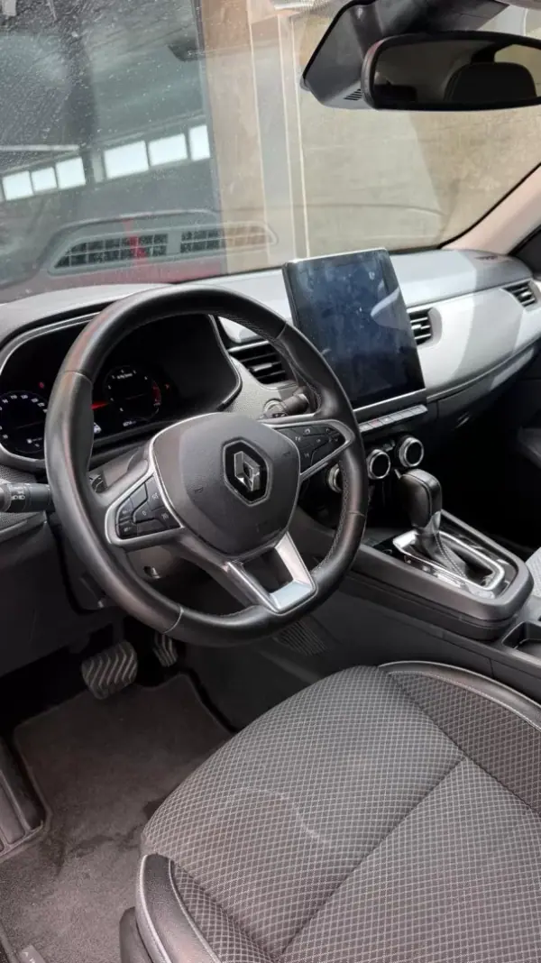 Renault Arkana 2023 - 20500 EUR, 65700 km - AUTO.MOTO.pt - 65700km - foto 8 de 15