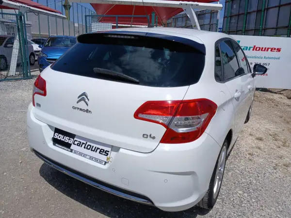 Citroën C4 2014 - 8250 EUR, 133197 km - AUTO.MOTO.pt - 133197km - foto 9 de 27
