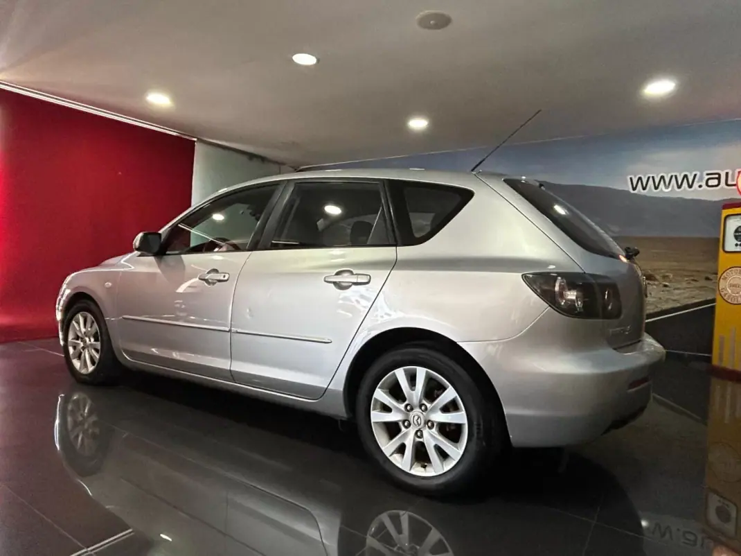 Mazda 3 2008 - 5990 EUR, 257327 km - 257327km - foto 4 de 18