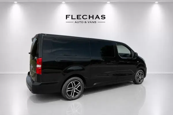 Peugeot Expert 2019 - 32500 EUR, 145000 km - AUTO.MOTO.pt - 145000km - foto 8 de 8