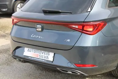 SEAT Leon ST 2022 - 19990 EUR, 183500 km - AUTO.MOTO.pt - 183500km - foto 12 de 29