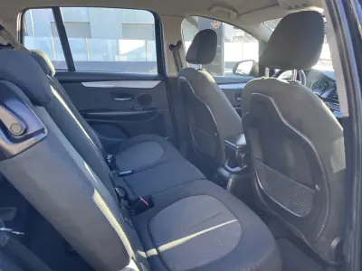 BMW 216 Gran Tourer 2015 - 13900 EUR, 145000 km - AUTO.MOTO.pt - 145000km - foto 45 de 53