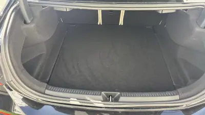 Mercedes-Benz A 200 Limousine 2019 - 23990 EUR, 115000 km - AUTO.MOTO.pt - 115000km - foto 14 de 14