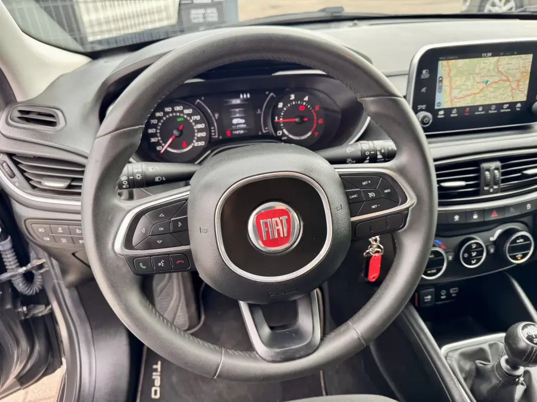 Fiat Tipo 2016 - 10990 EUR, 119000 km - 119000km - foto 11 de 19
