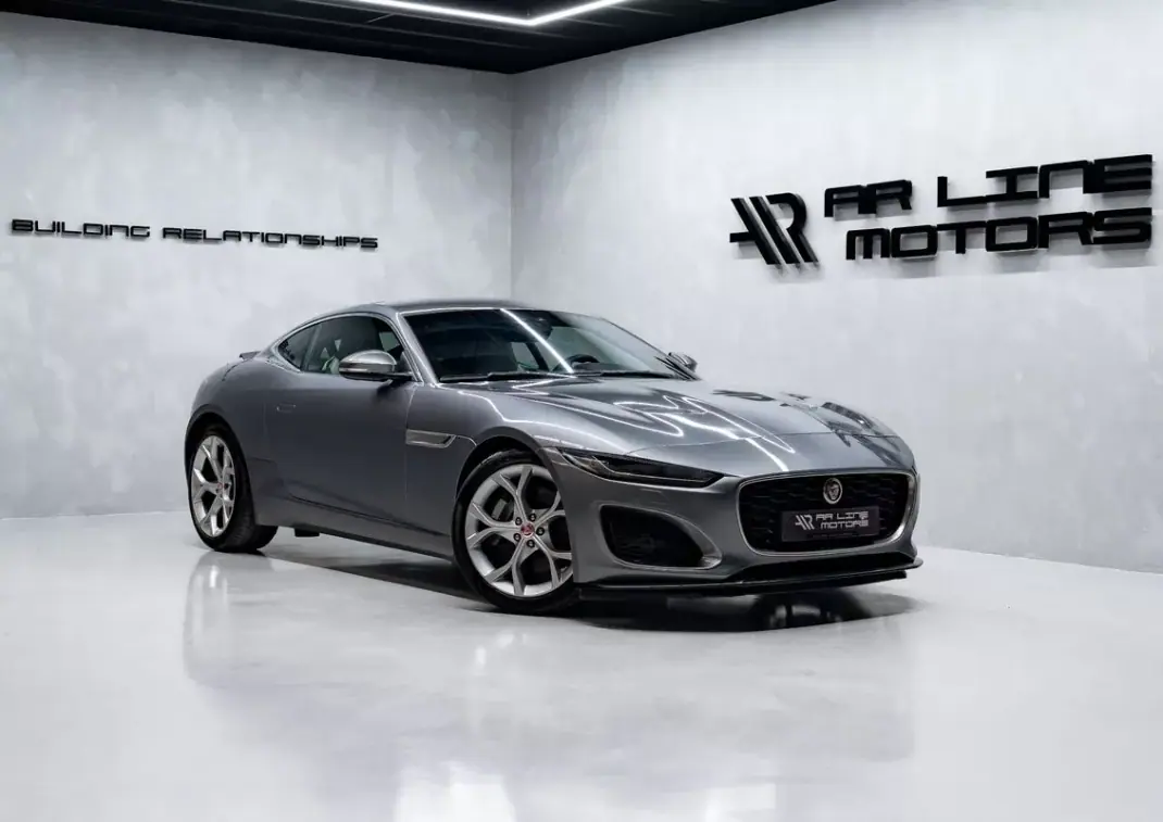 Jaguar F-Type 2020 - 54950 EUR, 52000 km - AUTO.MOTO.pt - 52000km - foto 1 de 41