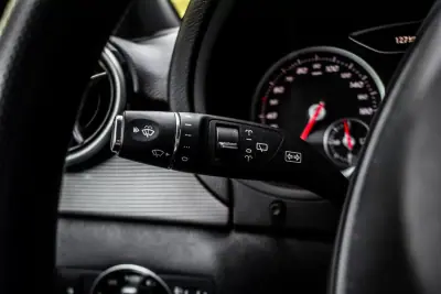 Mercedes-Benz B 250 2017 - 13990 EUR, 85144 km - AUTO.MOTO.pt - 85144km - foto 16 de 44