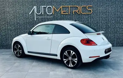 Volkswagen New Beetle 2012 - 10900 EUR, 229000 km - AUTO.MOTO.pt - 229000km - foto 3 de 14