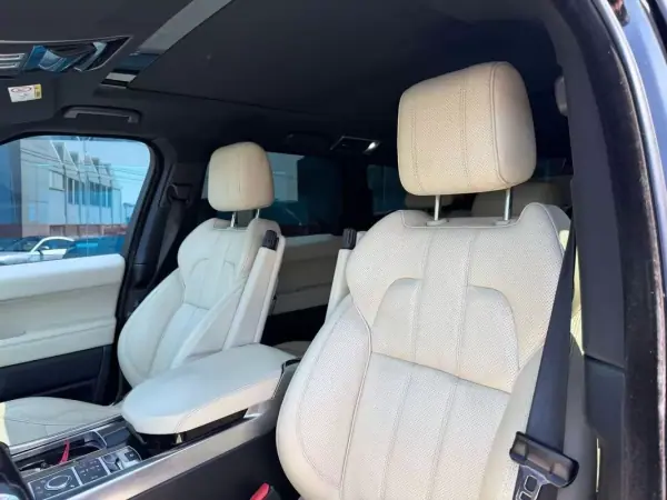 Land Rover Range Rover Sport 2015 - 33900 EUR, 157000 km - AUTO.MOTO.pt - 157000km - foto 18 de 18