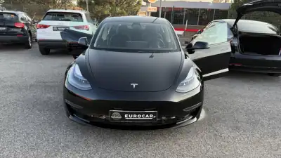 Tesla Model 3 2022 - 31900 EUR, 57000 km - AUTO.MOTO.pt - 57000km - foto 9 de 47
