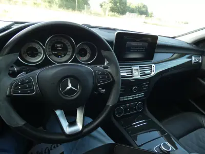 Mercedes-Benz CLS 250 2015 - 22500 EUR, 278000 km - AUTO.MOTO.pt - 278000km - foto 39 de 42