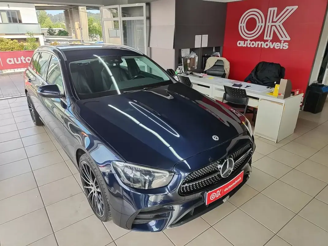 Mercedes-Benz E 300 2022 - 34350 EUR, 110000 km - AUTO.MOTO.pt - 110000km - foto 2 de 37