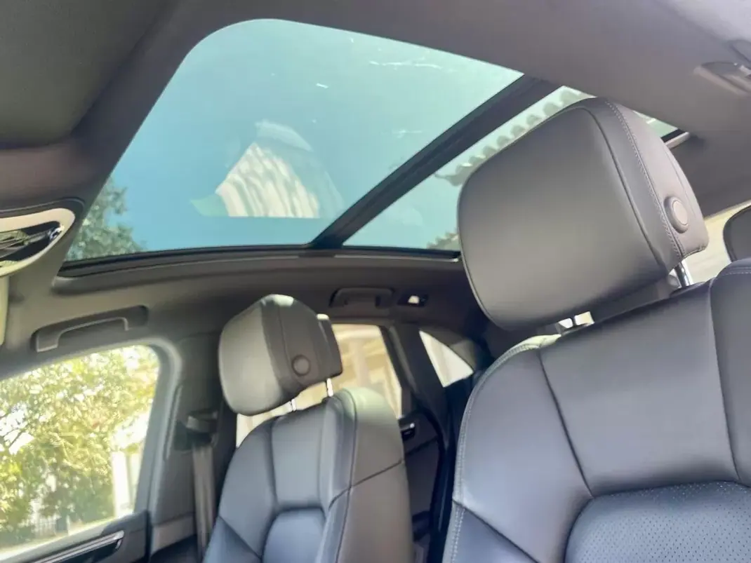 Porsche Macan 2017 - 60900 EUR, 83500 km - AUTO.MOTO.pt - 83500km - foto 4 de 20