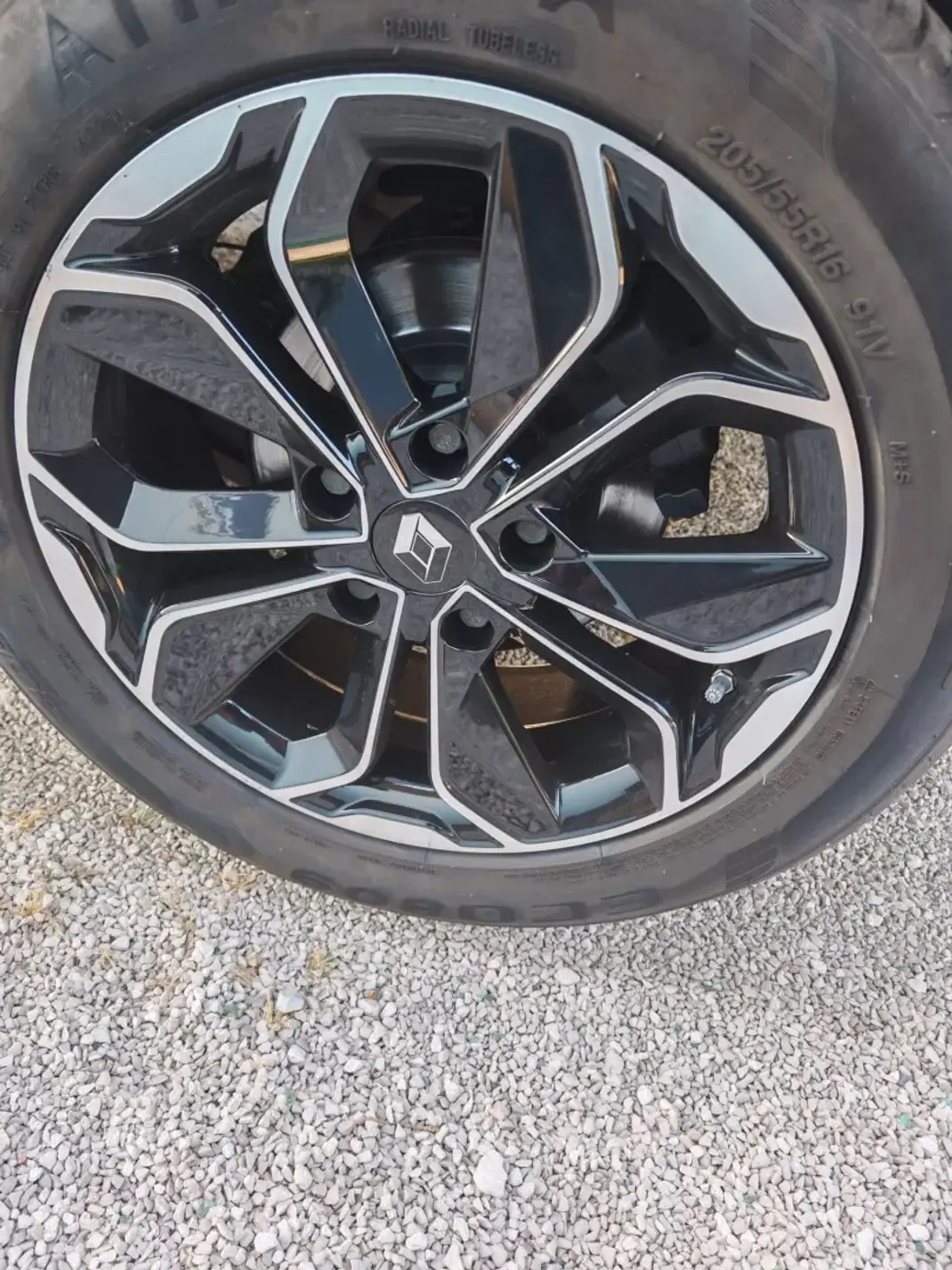 Renault Mégane Sport Tourer 2020 - 13750 EUR, 134000 km - 134000km - foto 9 de 21