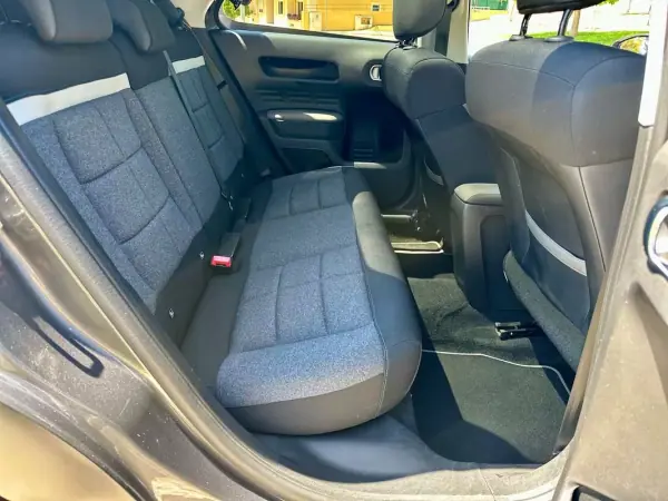Citroën C4 Cactus 2019 - 12890 EUR, 119000 km - AUTO.MOTO.pt - 119000km - foto 21 de 41