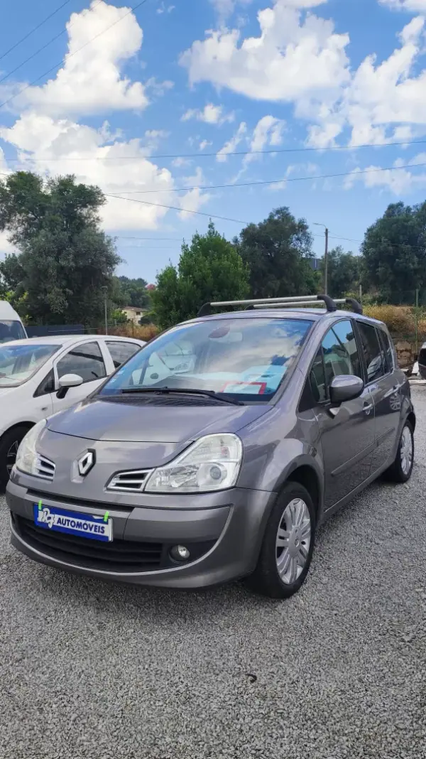 Renault Grand Modus 2009 - 6589 EUR, 209758 km - AUTO.MOTO.pt - 209758km - foto 2 de 15