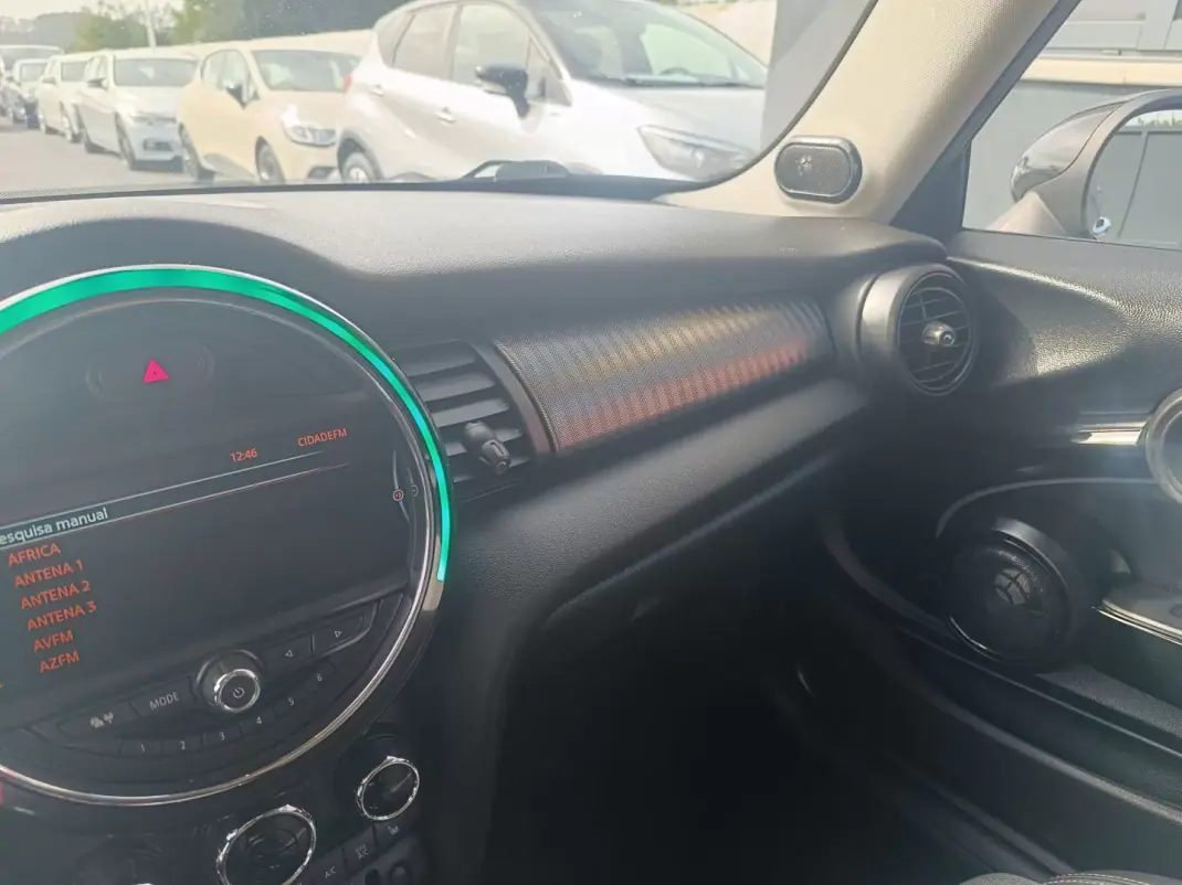 MINI Cooper S 2016 - 15900 EUR, 231018 km - AUTO.MOTO.pt - 231018km - foto 31 de 43