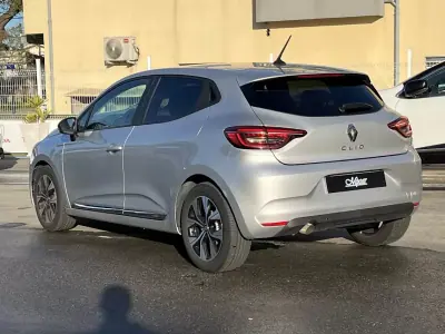 Renault Clio 2023 - 15450 EUR, 66000 km - AUTO.MOTO.pt - 66000km - foto 7 de 43