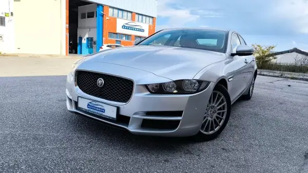 Jaguar XE 2018 - 13900 EUR, 147000 km - AUTO.MOTO.pt - 147000km - foto 14 de 14