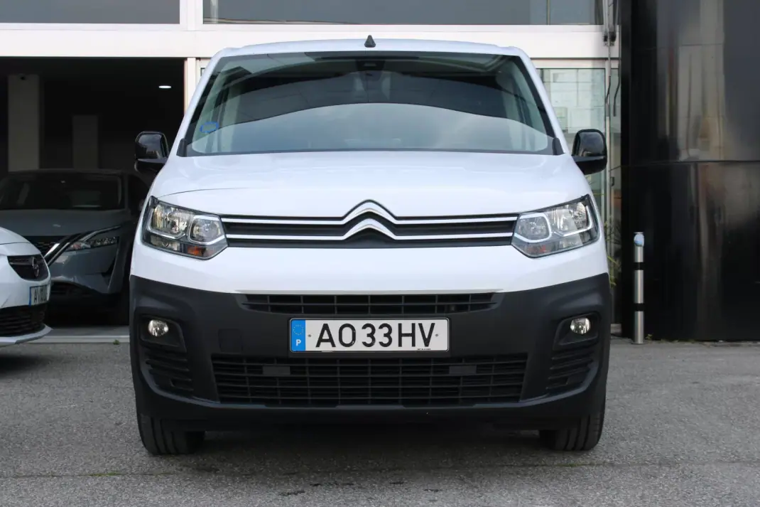 Opel 2022 - 12900 EUR, 154509 km - AUTO.MOTO.pt - 154509km - foto 23 de 24