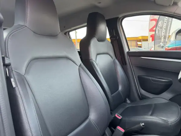 Dacia Spring 2023 - 12750 EUR, 83000 km - 83000km - foto 20 de 36