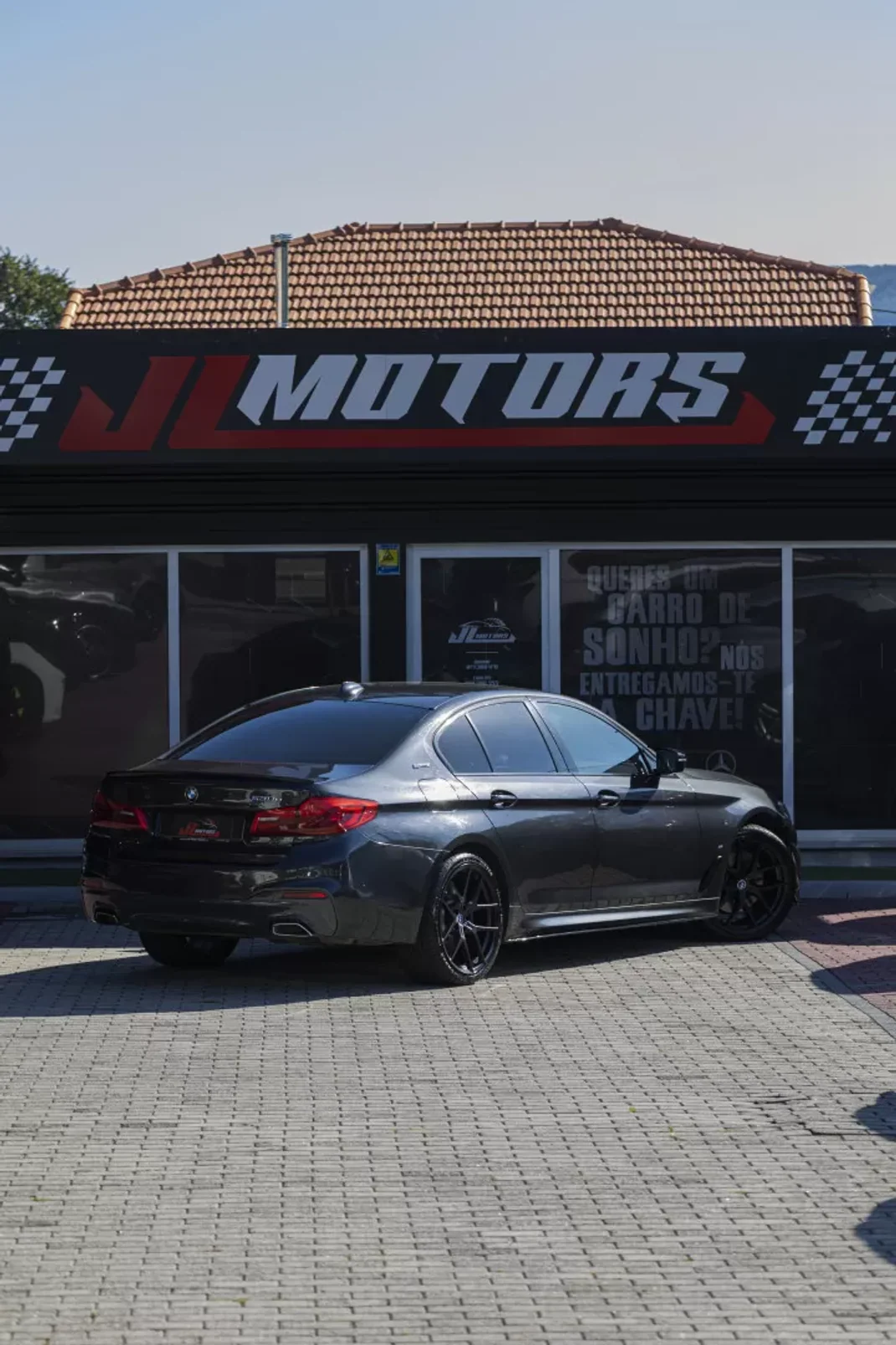 BMW 530e 2019 - 26850 EUR, 181810 km - AUTO.MOTO.pt - 181810km - foto 45 de 47