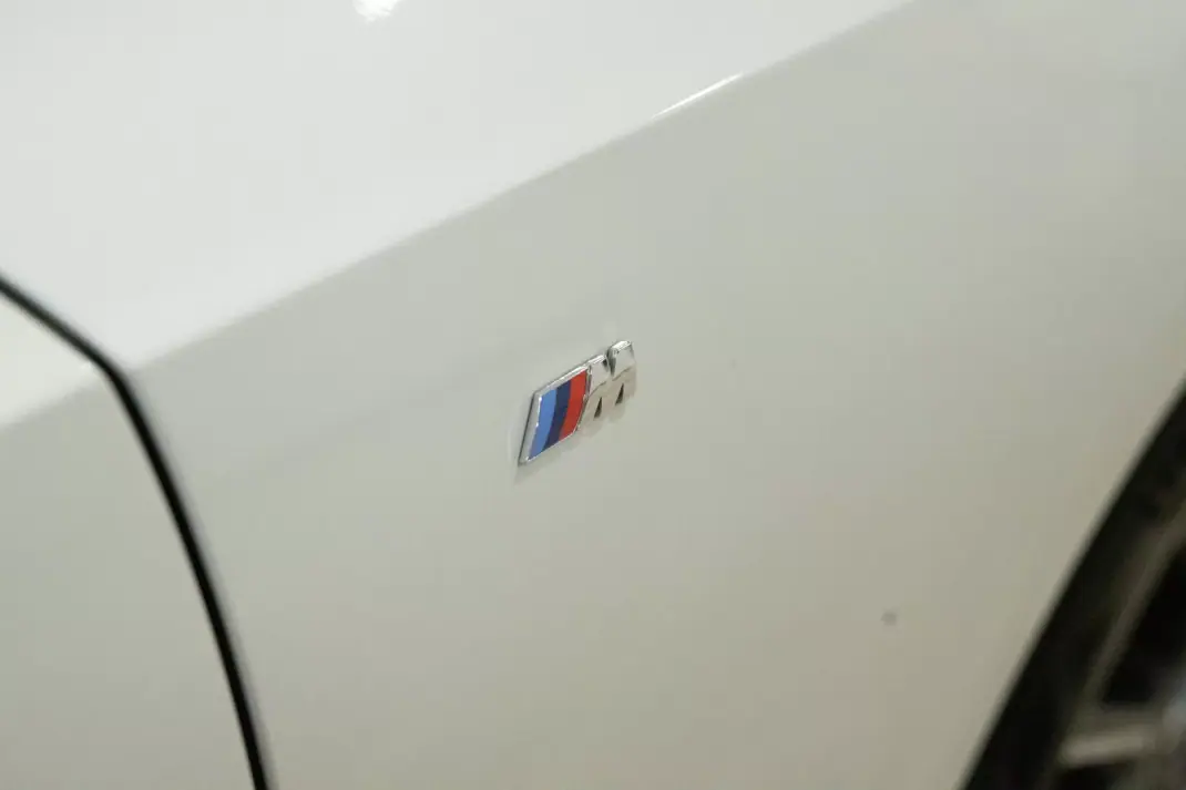 BMW 320 2020 - 31000 EUR, 161000 km - 161000km - foto 9 de 34