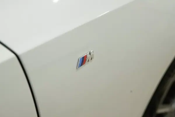 BMW 320 2020 - 31000 EUR, 161000 km - AUTO.MOTO.pt - 161000km - foto 9 de 34