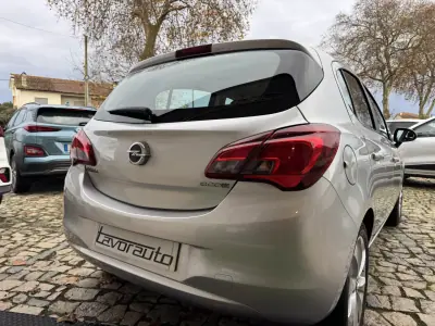 Opel Corsa 2017 - 9500 EUR, 121000 km - AUTO.MOTO.pt - 121000km - foto 22 de 31