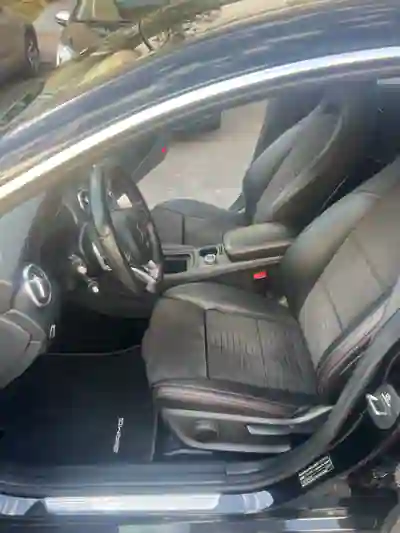 Mercedes-Benz CLA 200 2019 - 26000 EUR, 101000 km - AUTO.MOTO.pt - 101000km - foto 9 de 10