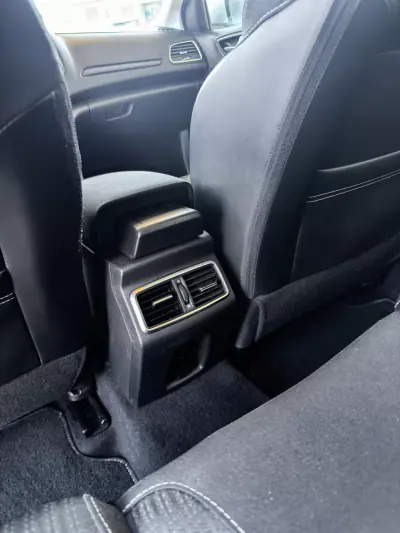 Renault Mégane 2018 - 11990 EUR, 133000 km - 133000km - foto 19 de 19