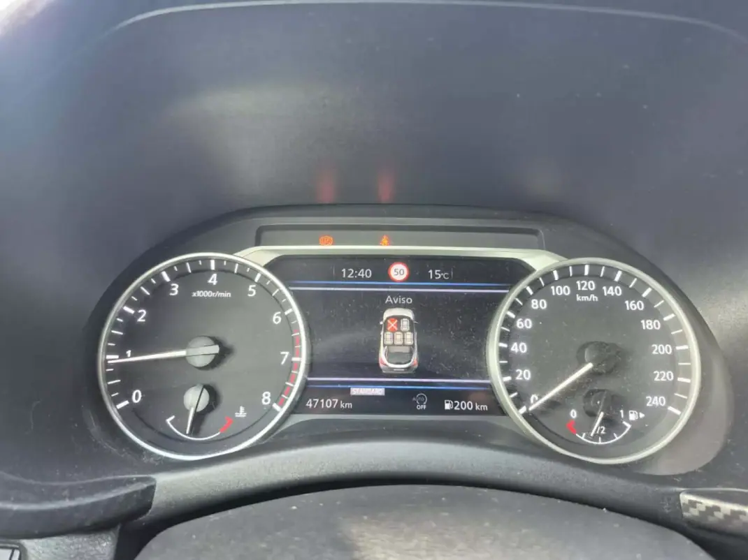 Nissan Juke 2021 - 17900 EUR, 47107 km - AUTO.MOTO.pt - 47107km - foto 11 de 23