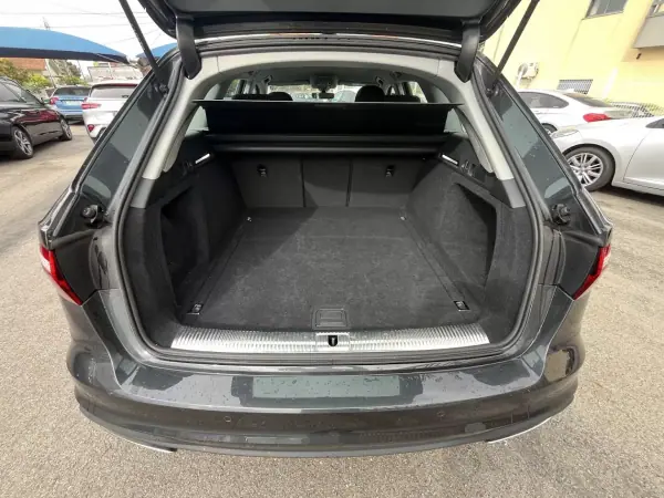 Audi A4 Avant 2022 - 21250 EUR, 195000 km - AUTO.MOTO.pt - 195000km - foto 35 de 45