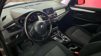BMW 216 Active Tourer 2018 - 16890 EUR, 83598 km - AUTO.MOTO.pt - 83598km - foto 14 de 44