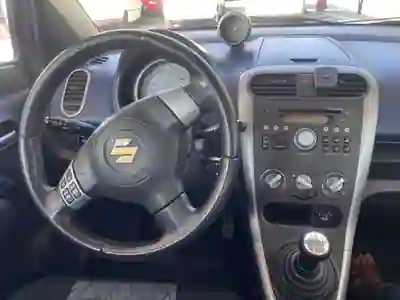 Suzuki Splash 2009 - 5000 EUR, 106000 km - 106000km - foto 11 de 11